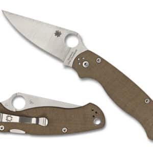 SPYDERCO PARA MILITARY 2 BROWN CANVAS MICARTA CRUWEAR PLAINEDGE. A Spyderco folding knife with a shiny stainless steel blade and a textured brown handle, displayed both open and folded.