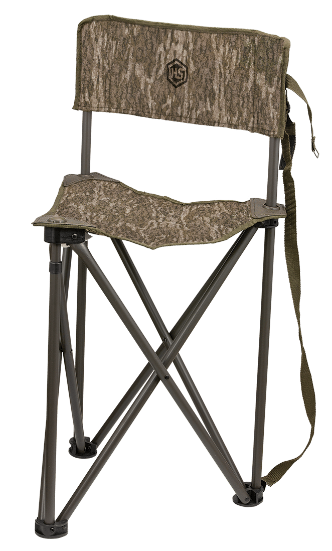 HUNTERS SPECIALTIESTRI-POD CAMOCHAIR - MOSSY OAK - Camouflage-pattern hunting chair with a backrest and seat, constructed with dark metal legs and frame. A shoulder strap is attached. The backrest features a hexagonal logo.